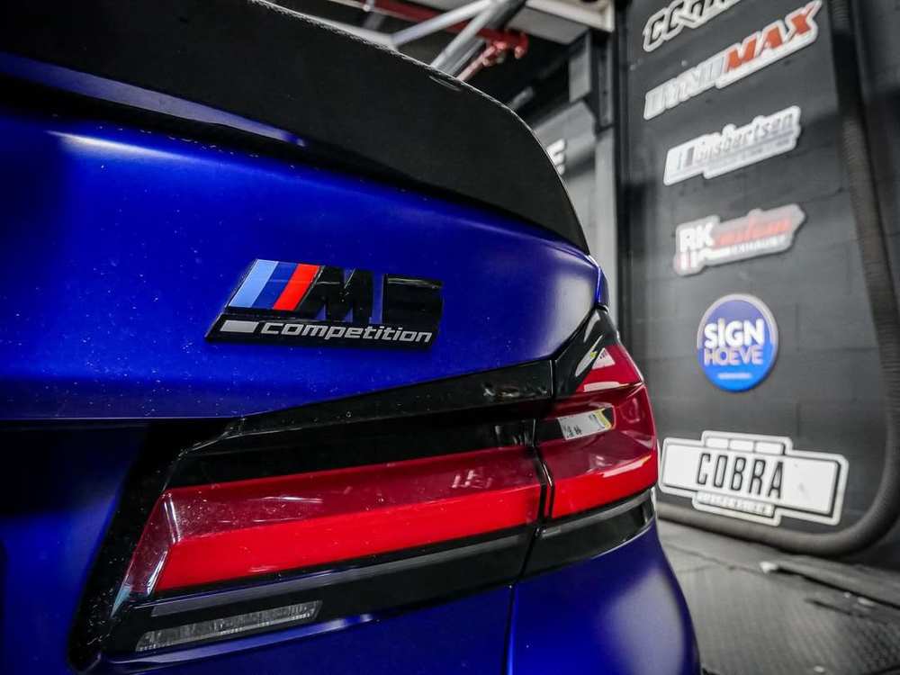 BMW M5 — rear